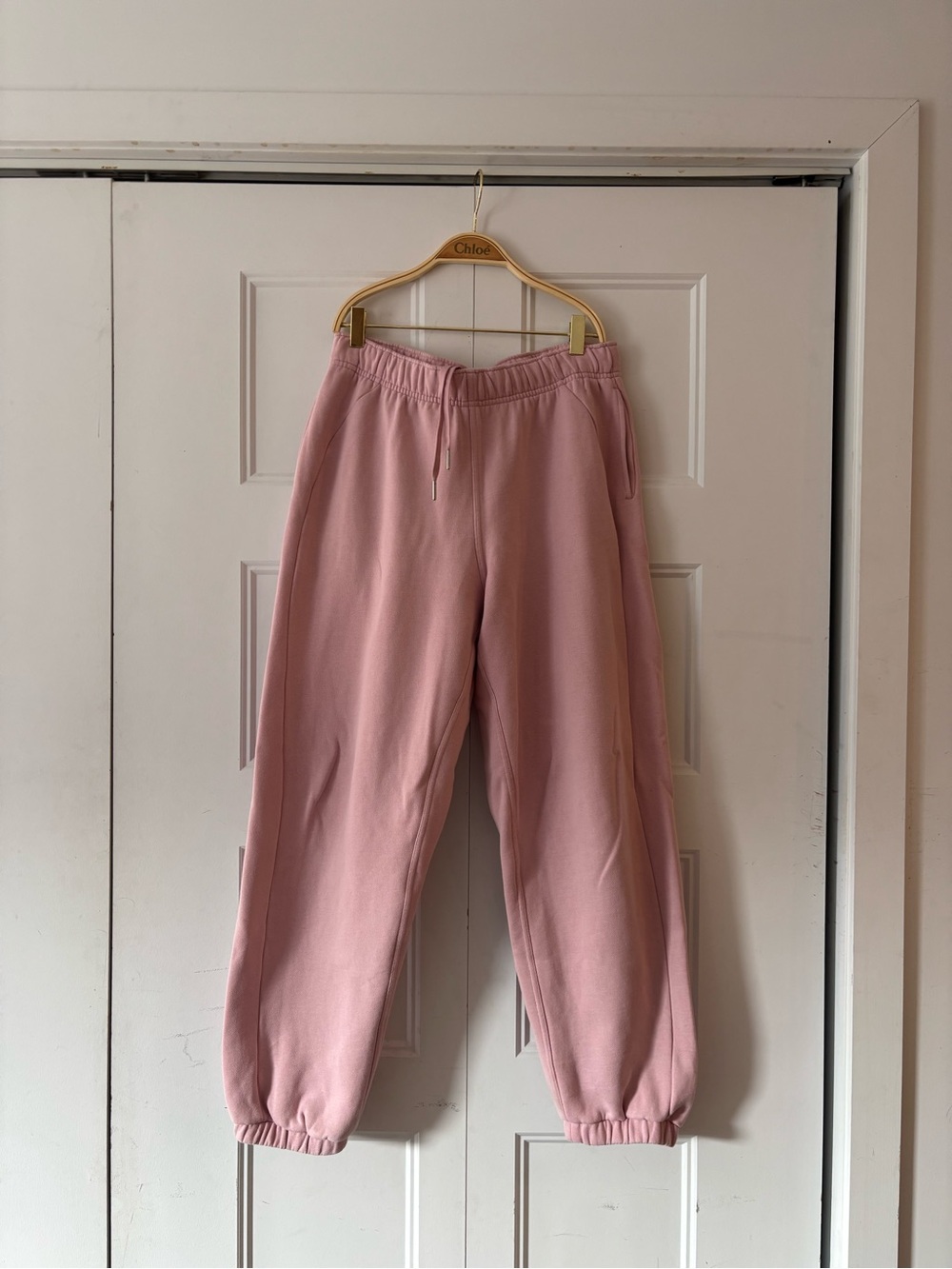 lululemon athletica Women’s Pink Scuba Mid-Rise Jogger size M